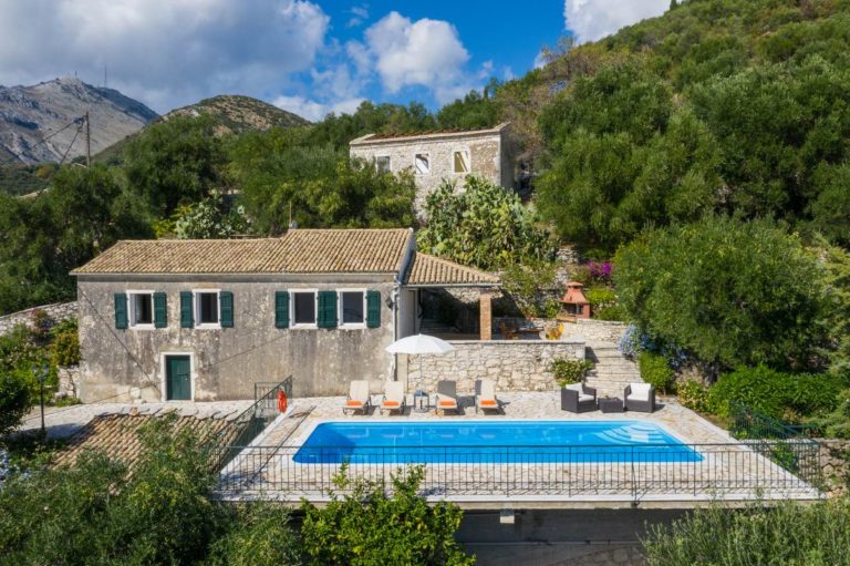 Villa Ioanna, Nissaki Corfu